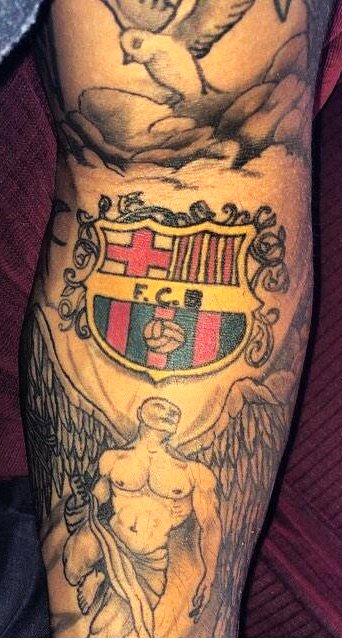 готическая татуировка футбольного клуба барселона
